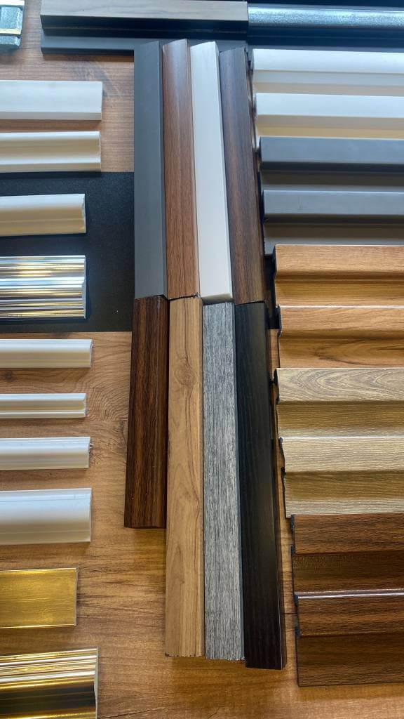 Lambri Panel Köşe Kapama (Köşebent)